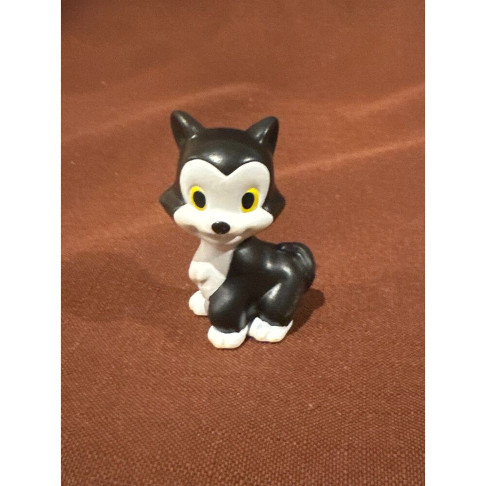 Disney Minnie Mouse Figaro The Cat Figurine